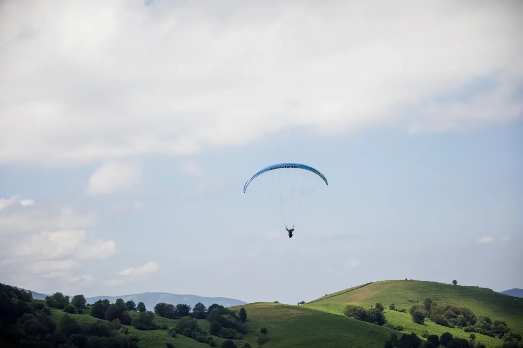 Vol en parapente au dessus de Foix au Prat d'Albis