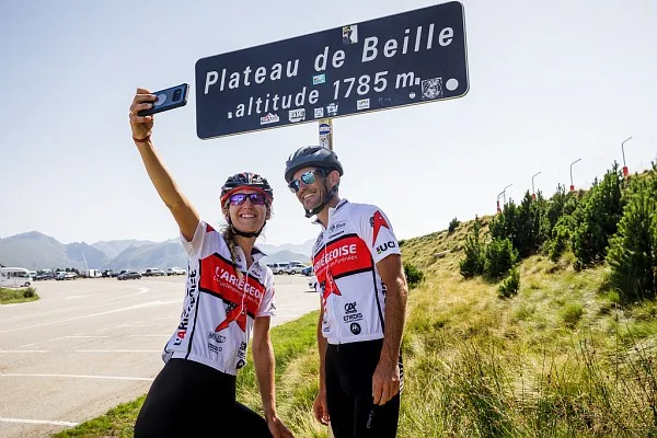 Cyclistes au plateau de Beille dans les Pyrénées ariégeoises