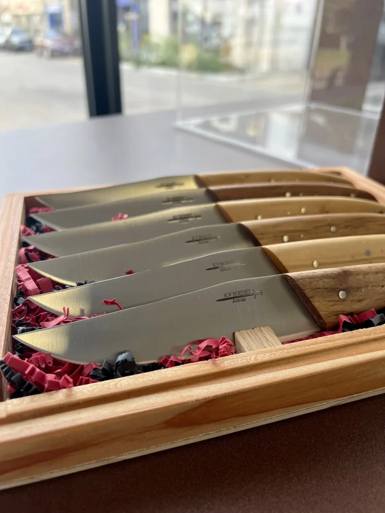 Set de couteaux de table de la Coutellerie Boisset