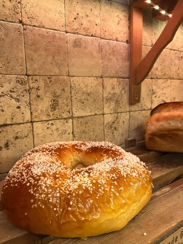 Coque de la boulangerie Hébrard à Foix pour l'épiphanie
