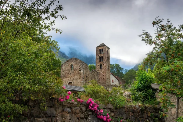 Eglise romane de Mérens-les-Vals