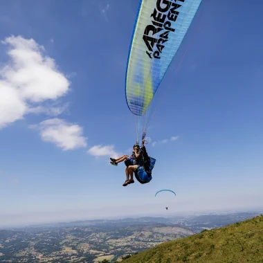 Paragliding flight at Prat d'Albis above Foix