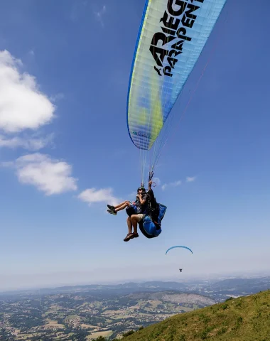 Paraglidingvlucht bij Prat d'Albis boven Foix